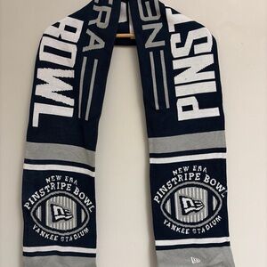 New Era Navy and Gray Pinstripe Bowl Yankee Stadium Scarf unisex